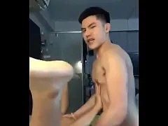 หนุ่มหล่อเย็ดตูดคาฟิตเนสแต่ล่ะคนท่าจะเงี่ยนมากออกกำลังกายเสร็จเย็ดกันเป็นคู่บางคนก็สวิงกิ้งเสียวจริง