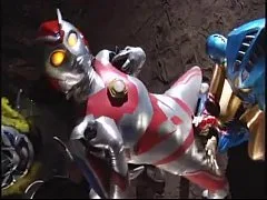 หนังโป๊มาใหม่อุลตร้าแมนพลาดท่าให้เหล่าปีศาจจับอมควยแล้วให้เย็ดครางซื๊ดลั้นจับมัดเอาควยกระแทกสุดเสียว