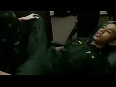 คลิปหลุดเกย์ ทหารเย็ดหนุ่มน้อยรดหัวเกรียนๆ เดินเข้ามาแล้วบอกว่าผมอยากโดนพี่เอาตูดครับ เลยจัดให้คาเคร